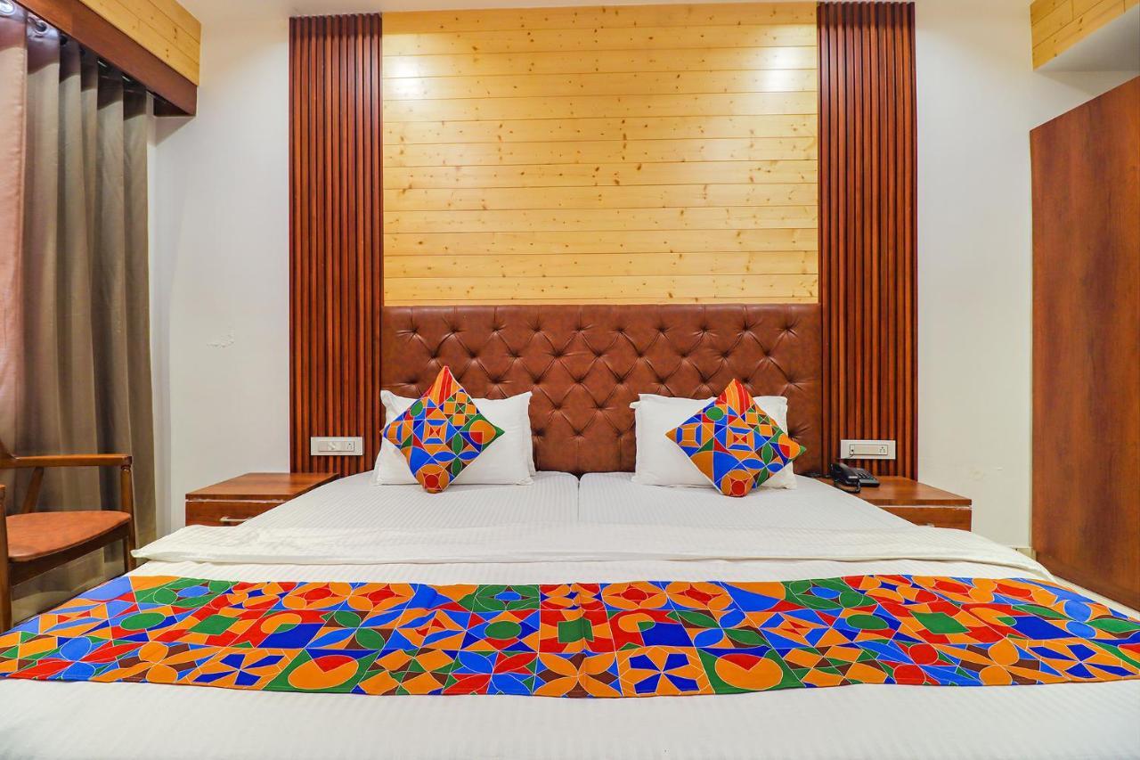 Fabhotel Grand Arya Patna Kültér fotó